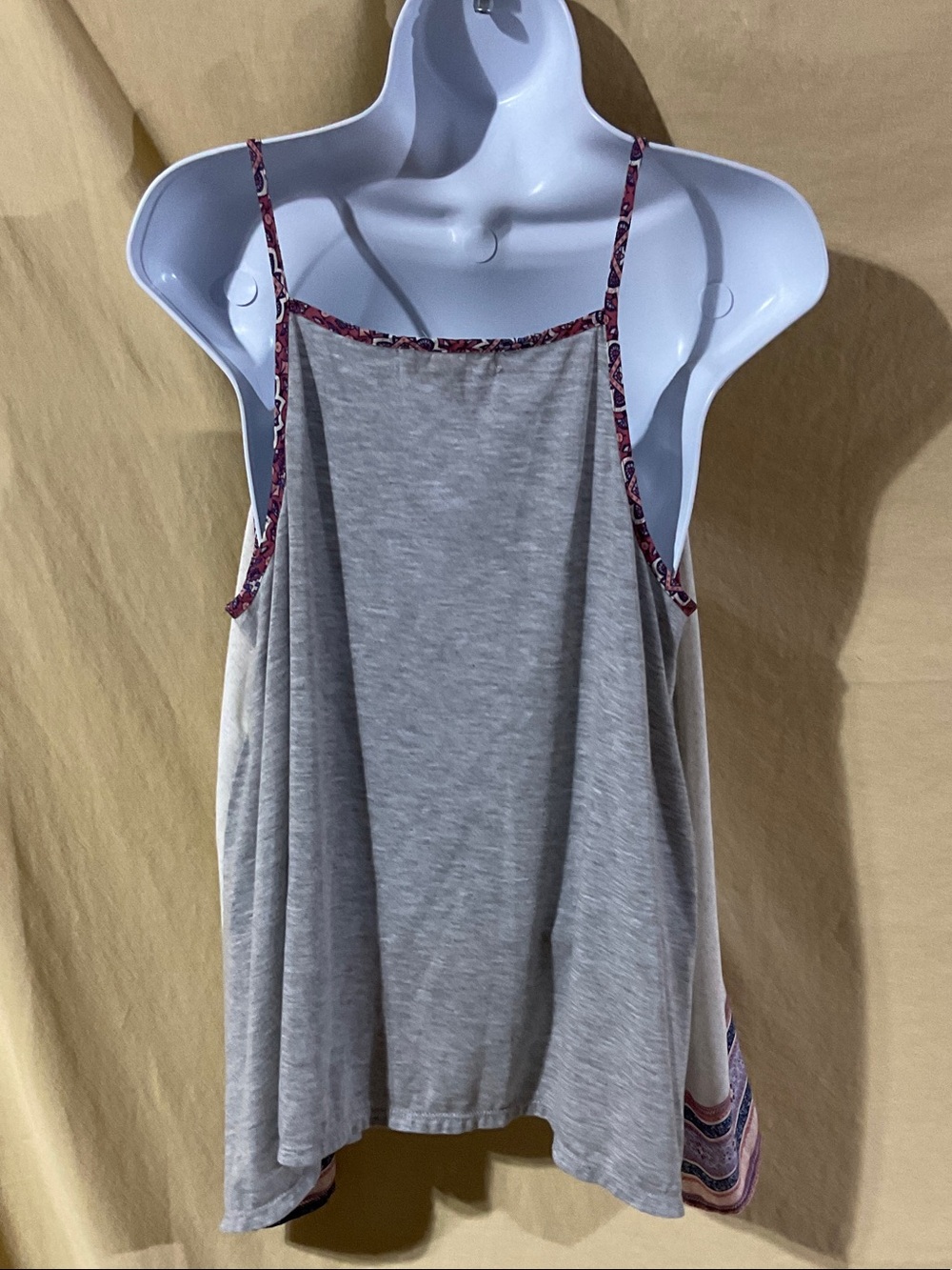 Jolt Size XL Cream Floral Lace-Trim Spaghetti Strap Camisole - Picture 5 of 6